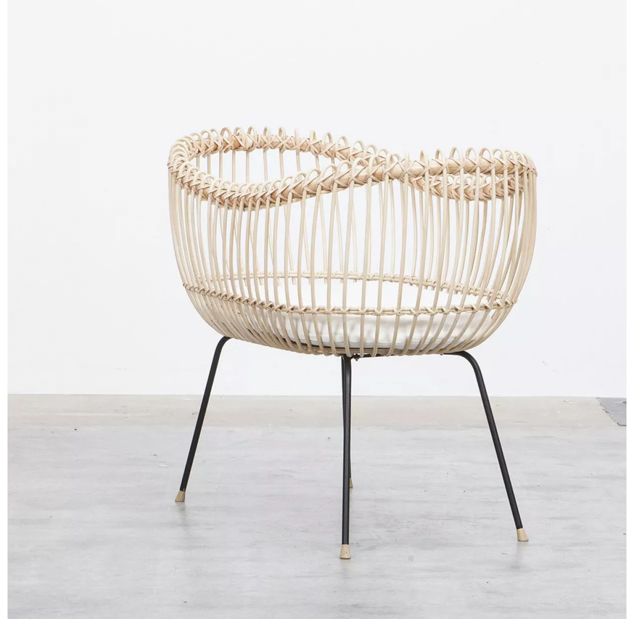 Bermbach Handcrafted Berceau En Rotin Vintage - Lola – Image 4