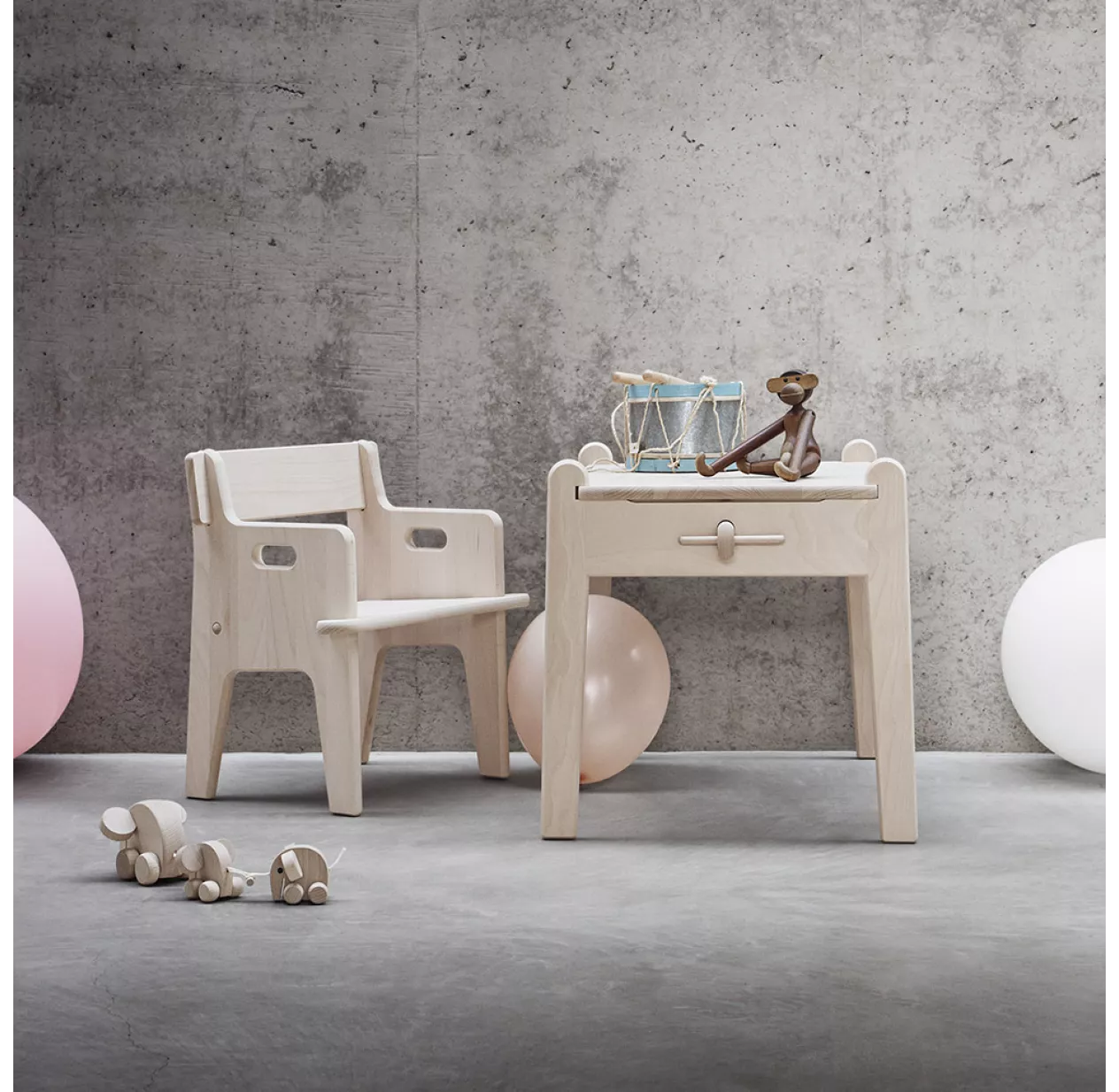 Carl Hansen Chaise Enfant Peter CH410 – Image 2