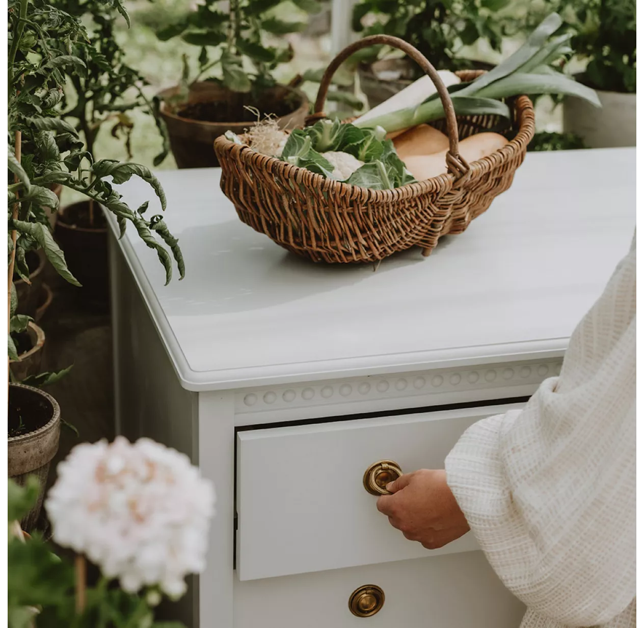 Gustavienne Commode 3 Tiroirs - Blanc – Image 4