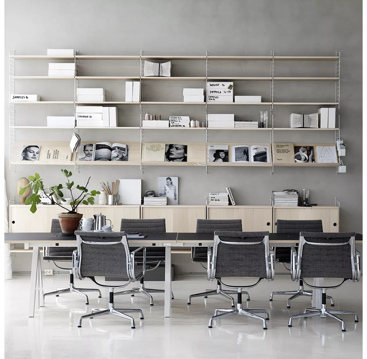 String Furniture Etagère Pour Magazines - Frêne – Image 3