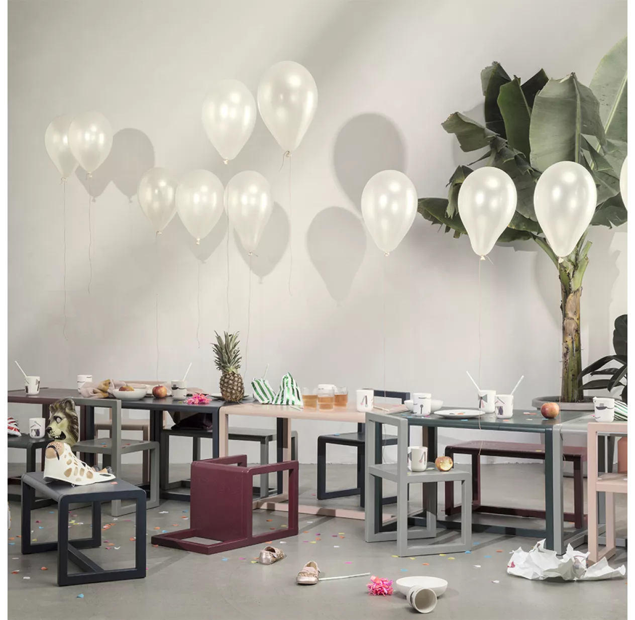 Ferm LIVING Table Little Architect - Rose – Image 2