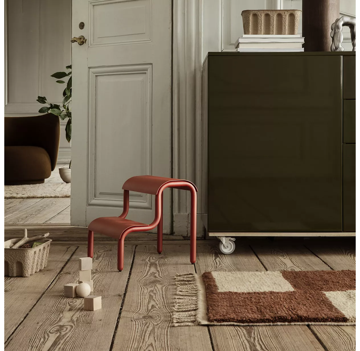 Ferm LIVING Tabouret Marche-pied Up Step - Rouge – Image 4